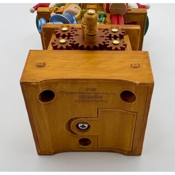 Hallmark Keepsake Christmas Ornament Santas Jolly Workshop 2009 Light & Sound - Picture 9 of 11